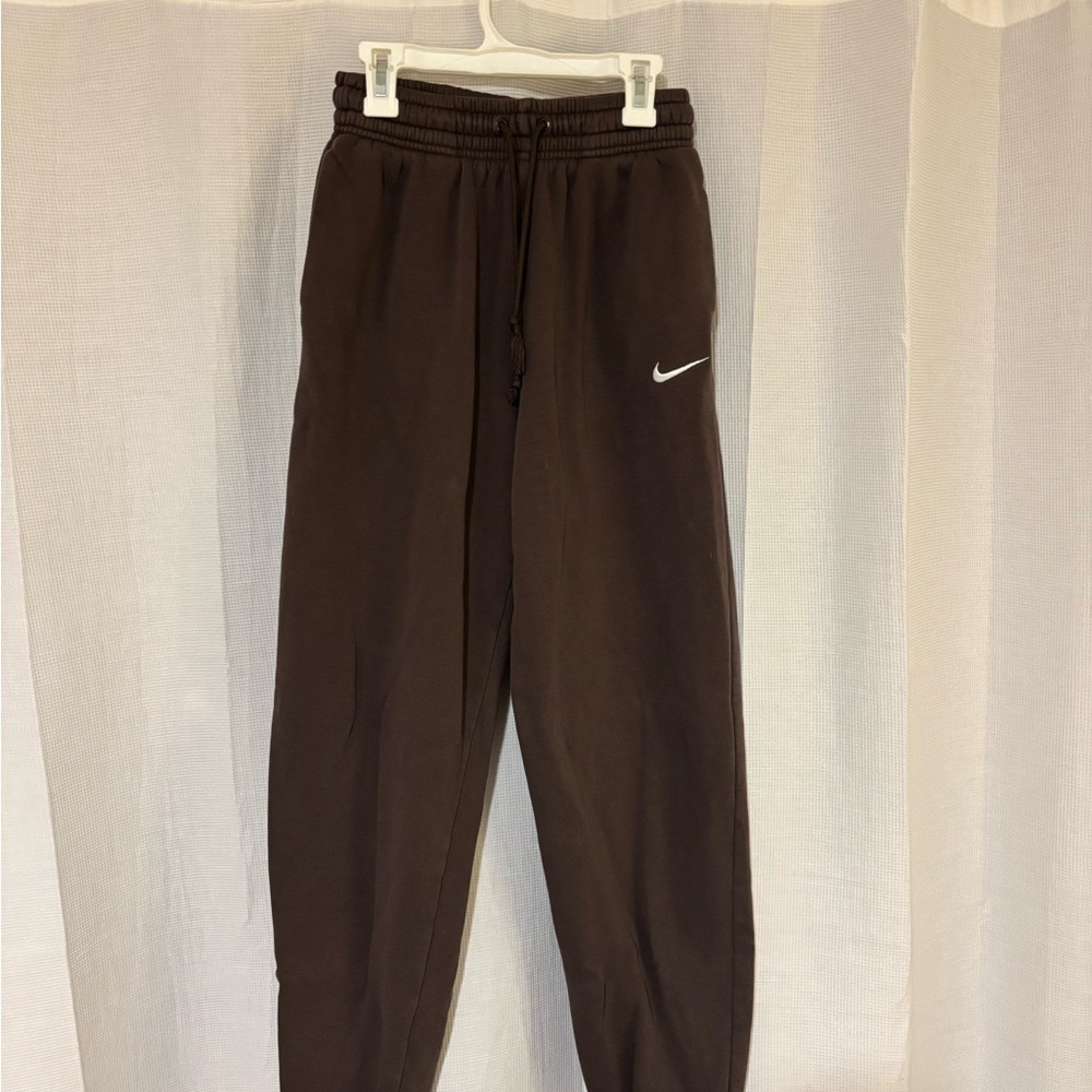 Nike Chocolate Brown Joggers with White Tag
